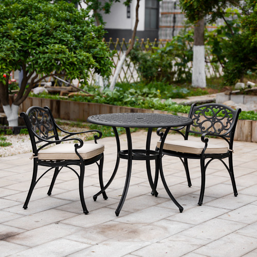 Patio table and 2 chairs new arrivals